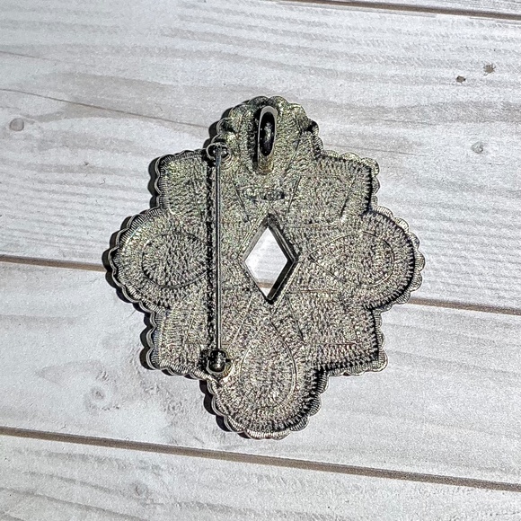 Vintage Southwest Turquoise and Coral Brooch - Picture 2 of 2